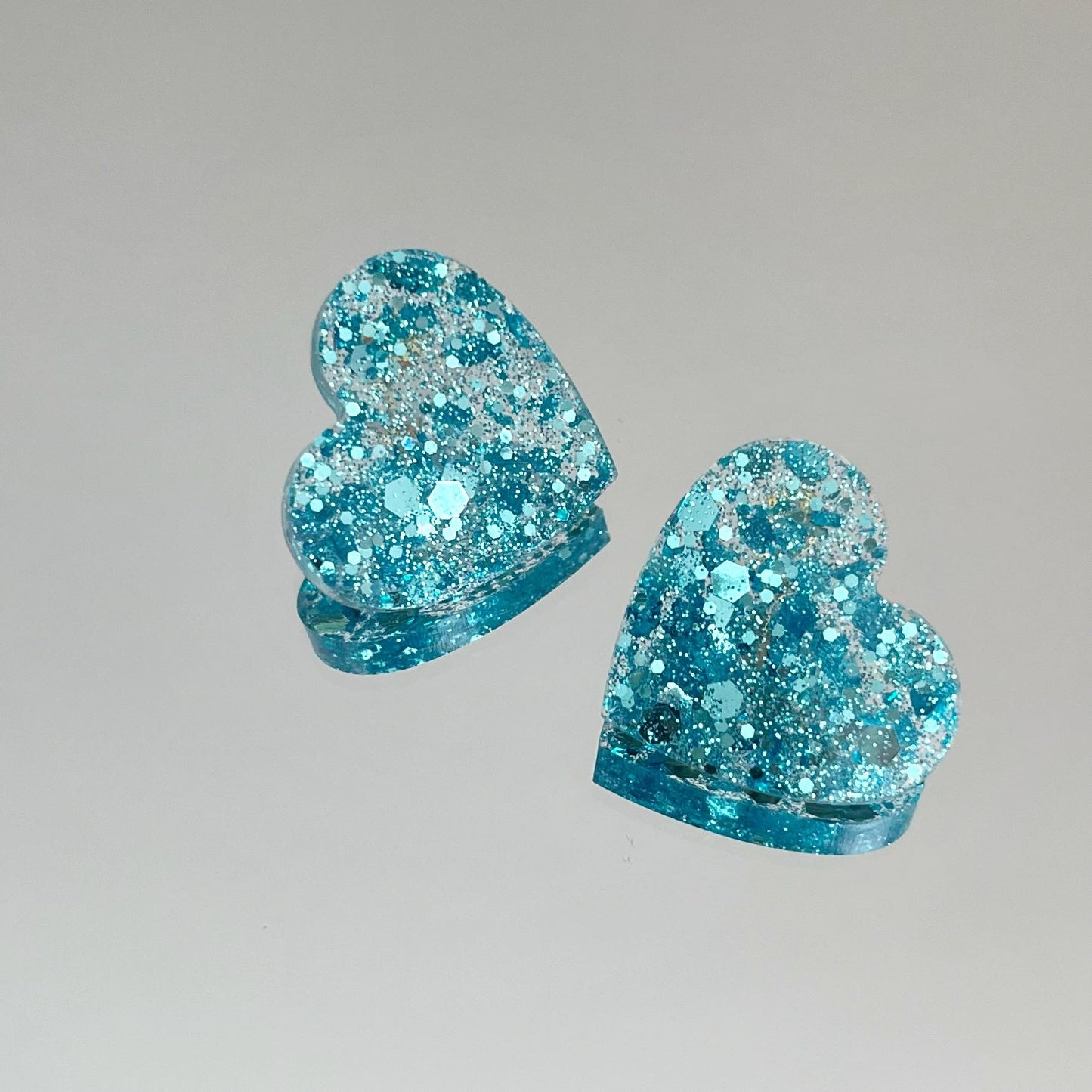 Moyennes boucles d'oreilles Lysbeth (couleurs au choix)