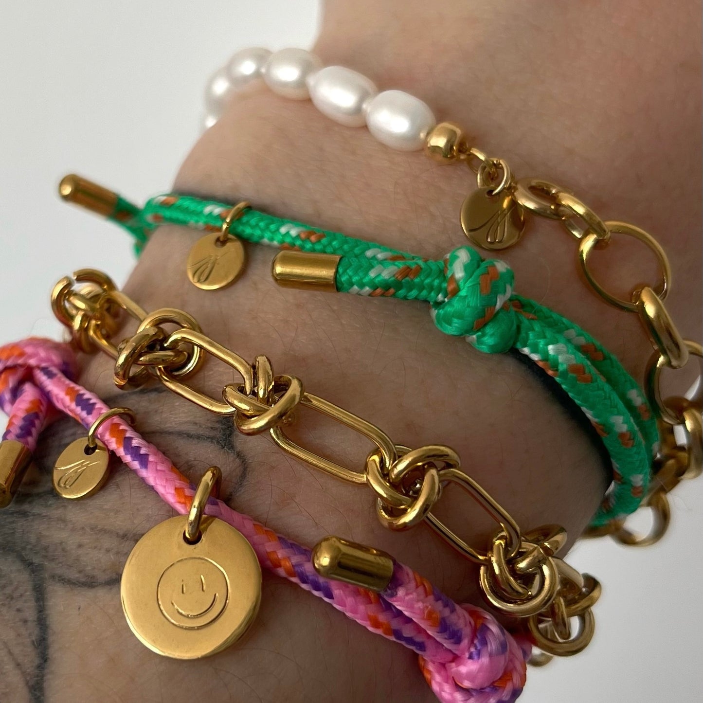 Bracelet grigri personnalisable (9 couleurs au choix)