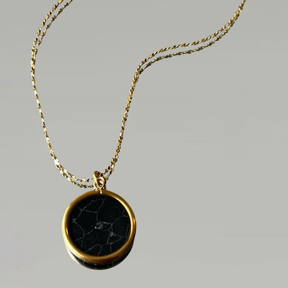 Collier Laurette Howlite noire
