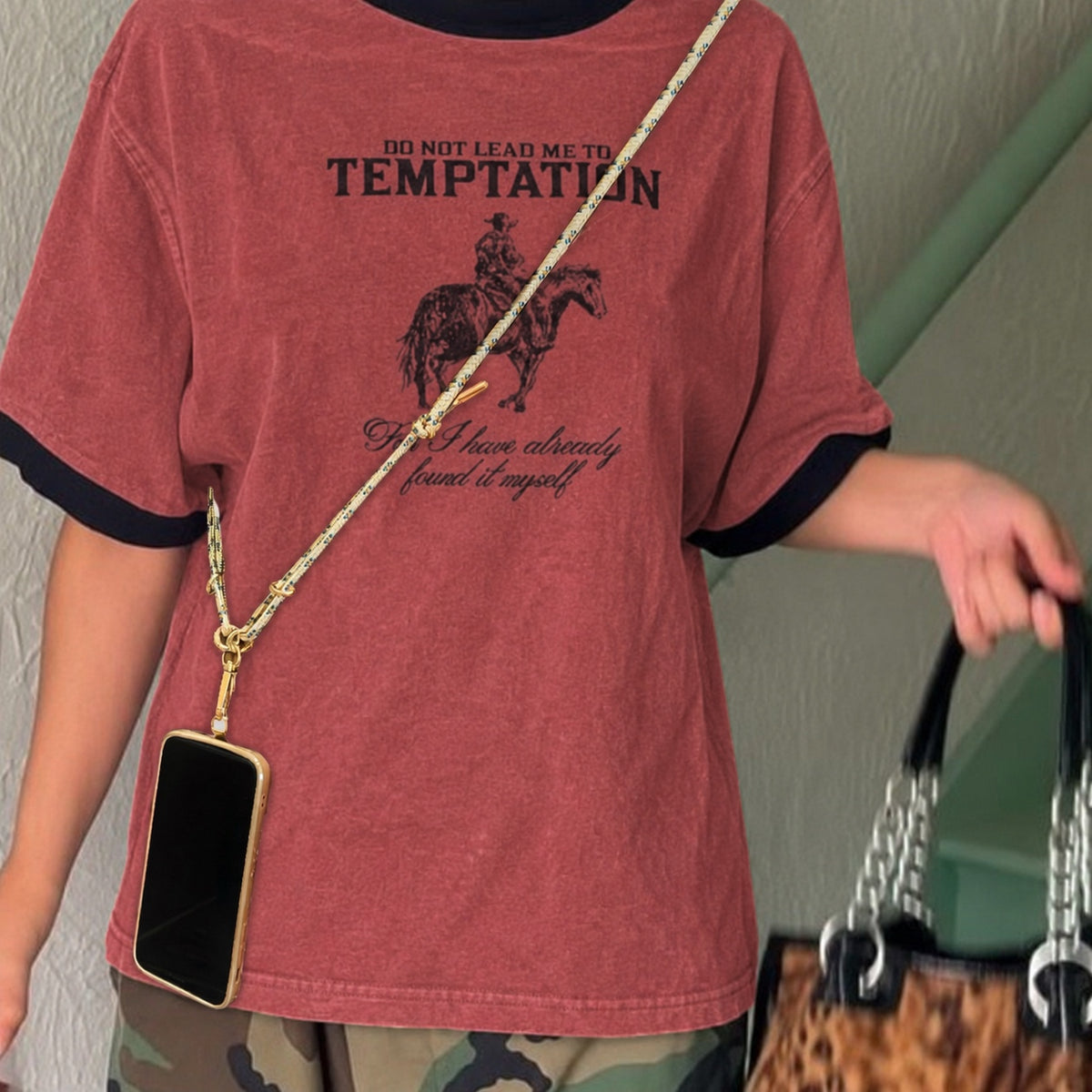 Cordelette de téléphone bordeaux/beige